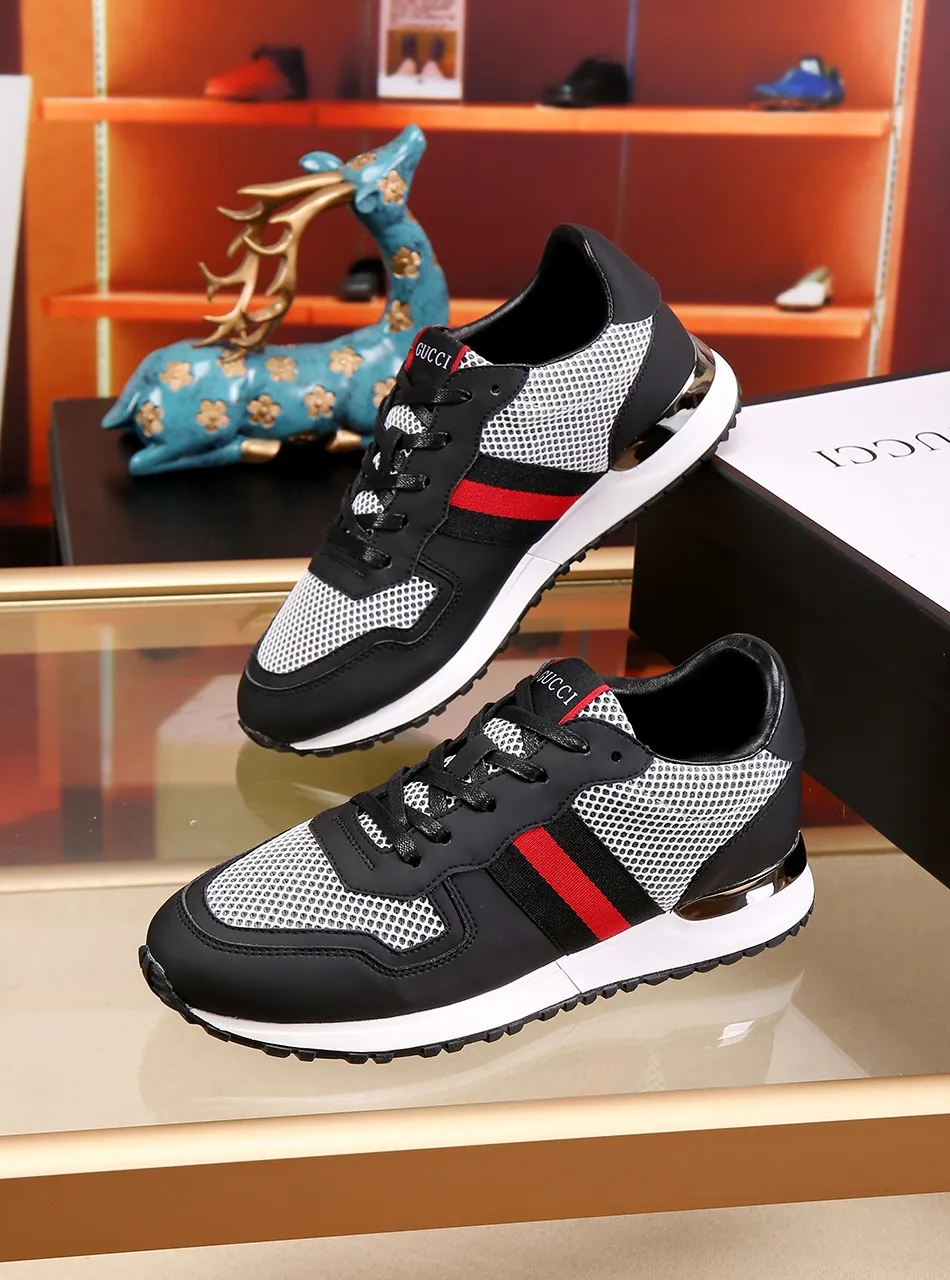 Factory price: 400💰 (GUCCI) The latest summer model from the official website🎁🎁casual and fashionable men's shoes👟, hot style💥The version is simple and elegant, exclusive for trendy men, trendy mesh fabric ➕The inner lining is made of sheepskin, soft and comfortable, black and white two-color optional, code number: 38-44, customized 45